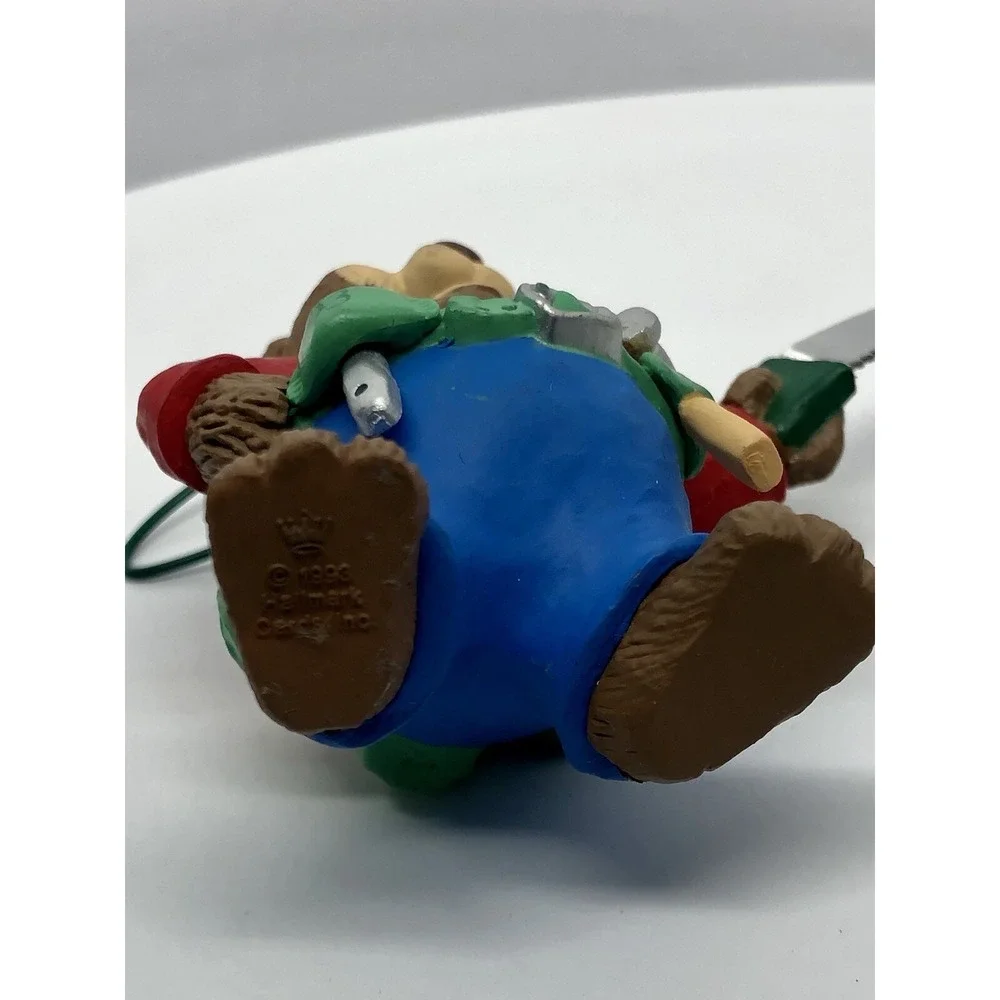 Vtg Hallmark 1993 Keepsake Dad Bear Dad's Santa Workshop‎ Christmas Ornament